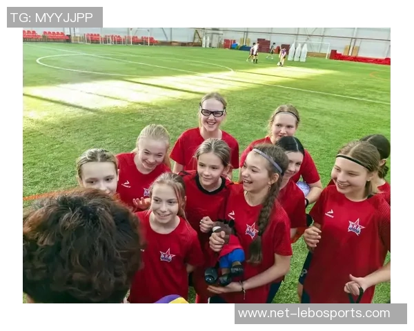 伊亚足球：探索这座小镇如何通过足球文化焕发活力与团结精神